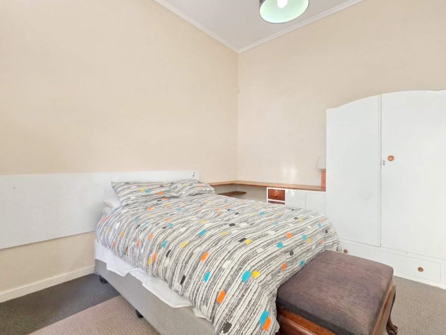 3 Bedroom Property for Sale in Sea Point Western Cape